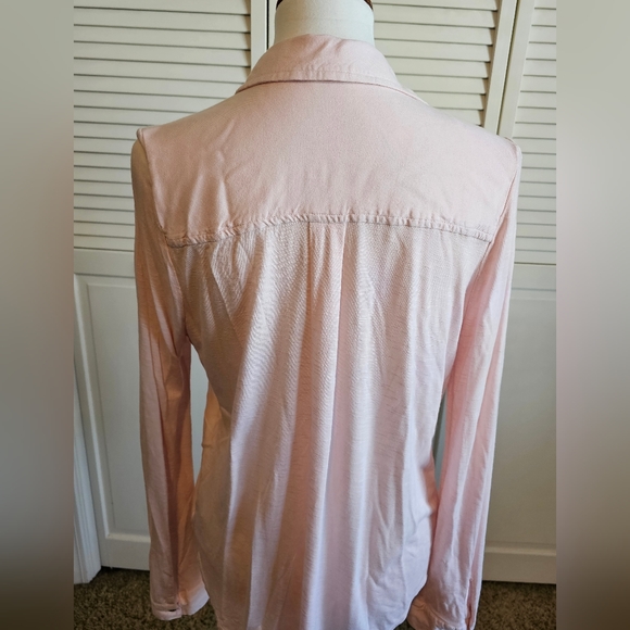 SO button up - Picture 4 of 4